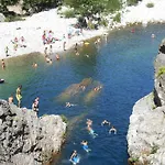 Hotel La Gravenne 2*