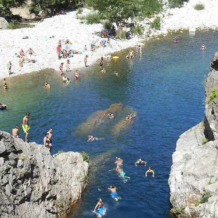 فندق La Gravenne 2*