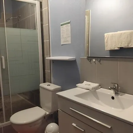 La Gravenne Hotel 2*