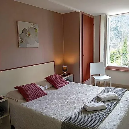 Hotel La Gravenne 2*