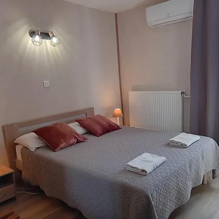 Hotel La Gravenne 2*