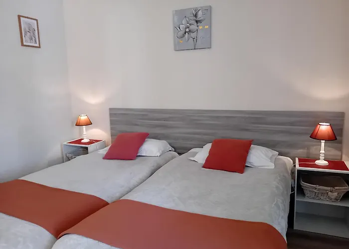 La Gravenne Hotel 2*