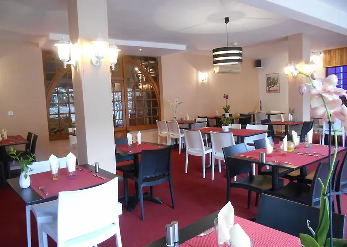 La Gravenne Hotell Thueyts